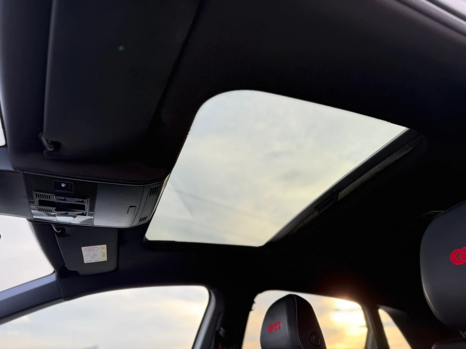 VW Polo 2.0GTI* 2021г* 55.000КМ* НОВА* FULL MAX*  - изображение 9