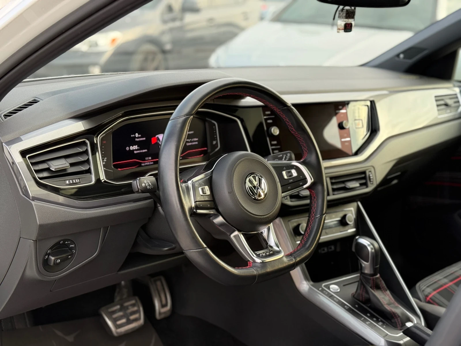 VW Polo 2.0GTI* 2021г* 55.000КМ* НОВА* FULL MAX*  - изображение 7