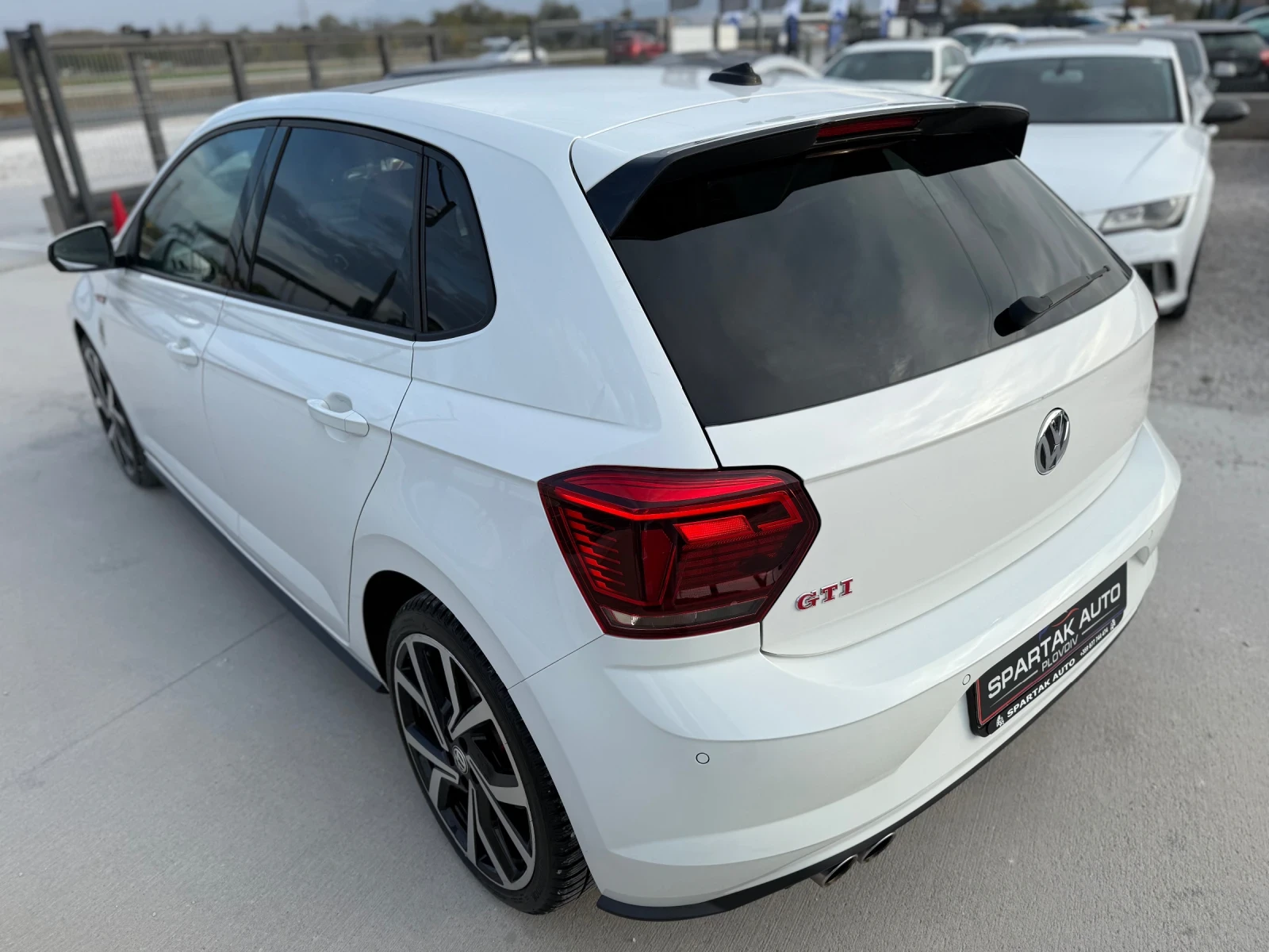 VW Polo 2.0GTI* 2021г* 55.000КМ* НОВА* FULL MAX*  - изображение 6