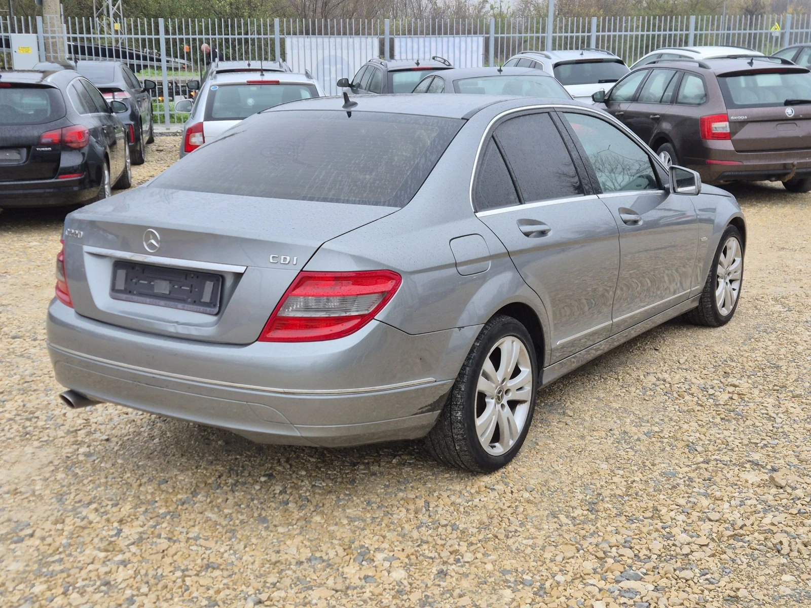 Mercedes-Benz C 220 CDI AUTOMAT  - изображение 3