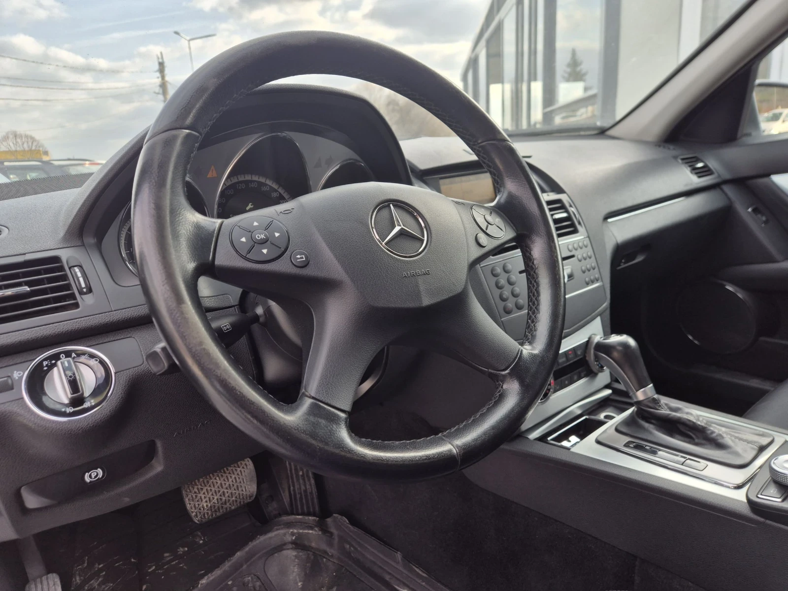 Mercedes-Benz C 220 CDI AUTOMAT , снимка 8 - Автомобили и джипове - 52588574