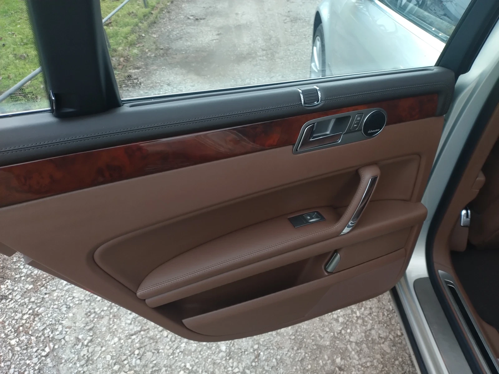 VW Phaeton 3.6 VR6 EXCLUSIVE FULL 4 MOTION DISTRONIC KEY LESS | Mobile.bg   12