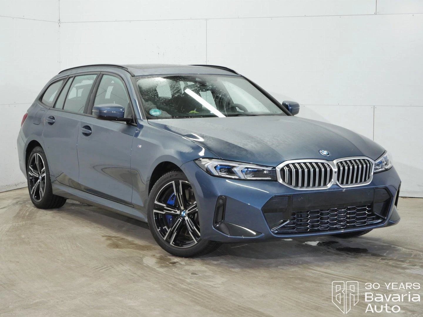 BMW 330 e xDrive Touring M Sport Paket Sportautomatic | Mobile.bg   4
