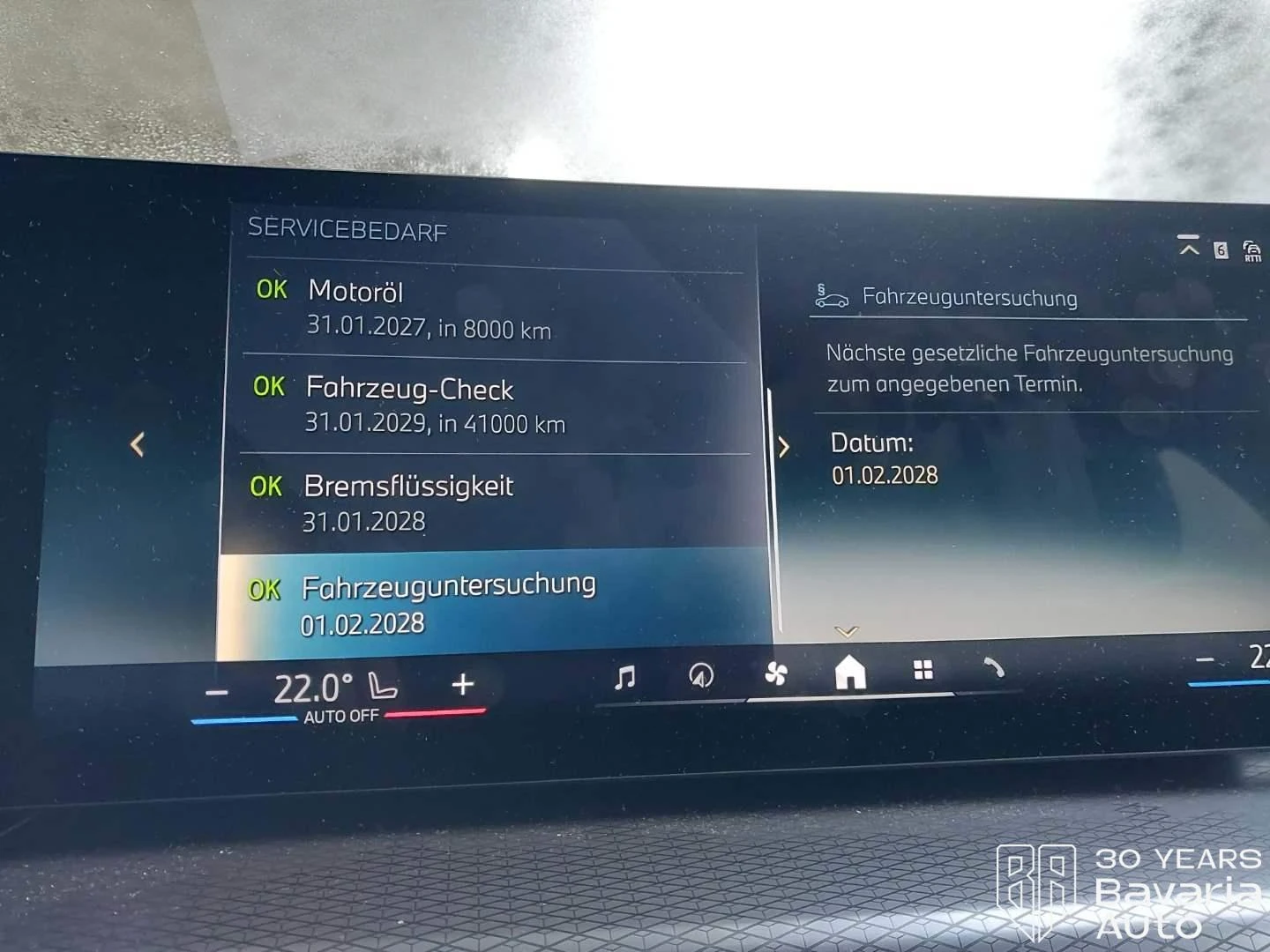 BMW 330 e xDrive Touring M Sport Paket Sportautomatic | Mobile.bg   11