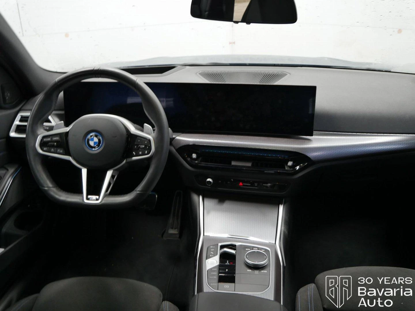 BMW 330 e xDrive Touring M Sport Paket Sportautomatic | Mobile.bg   6