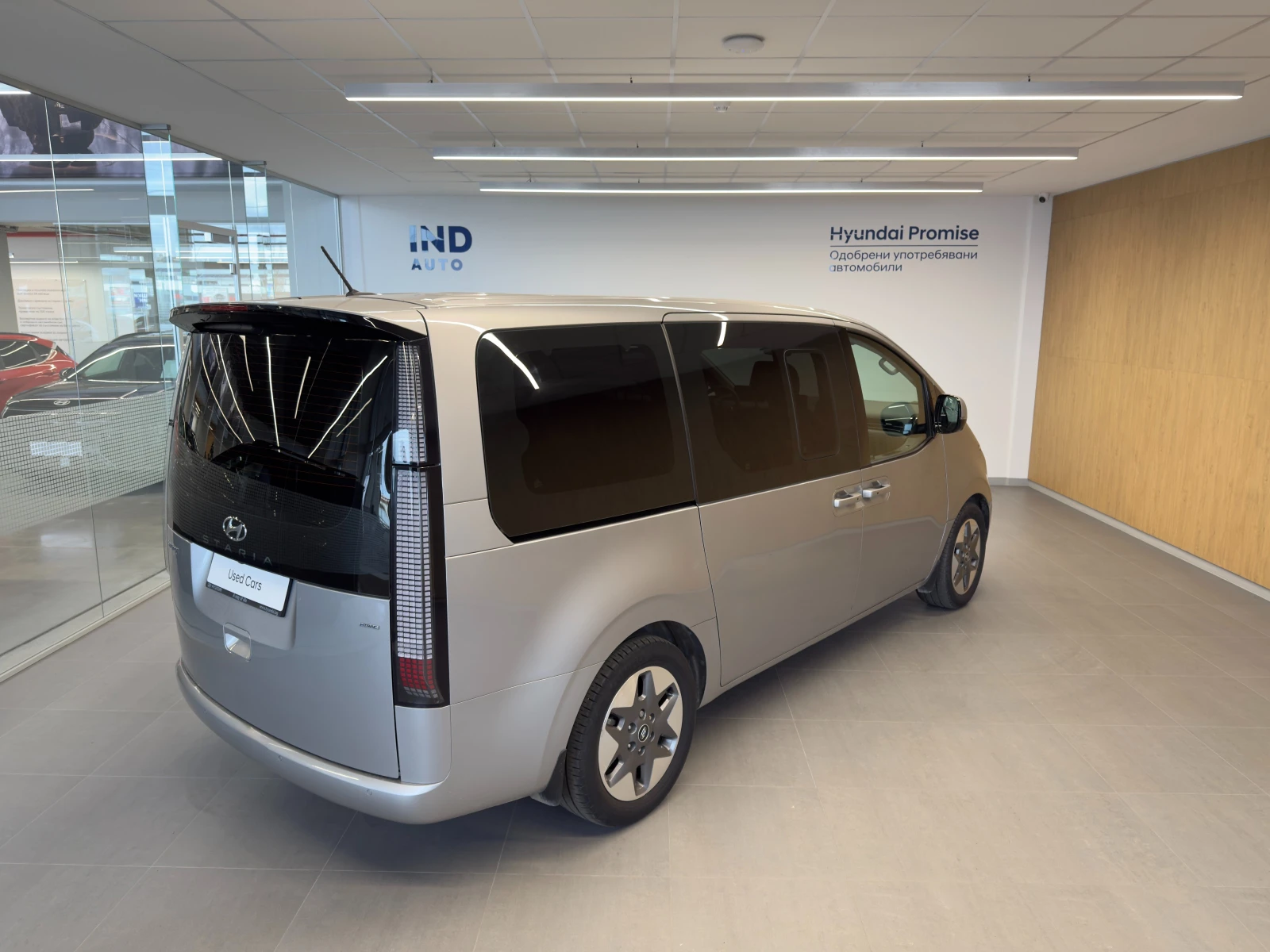 Hyundai Staria PREMIUM AWD - изображение 5