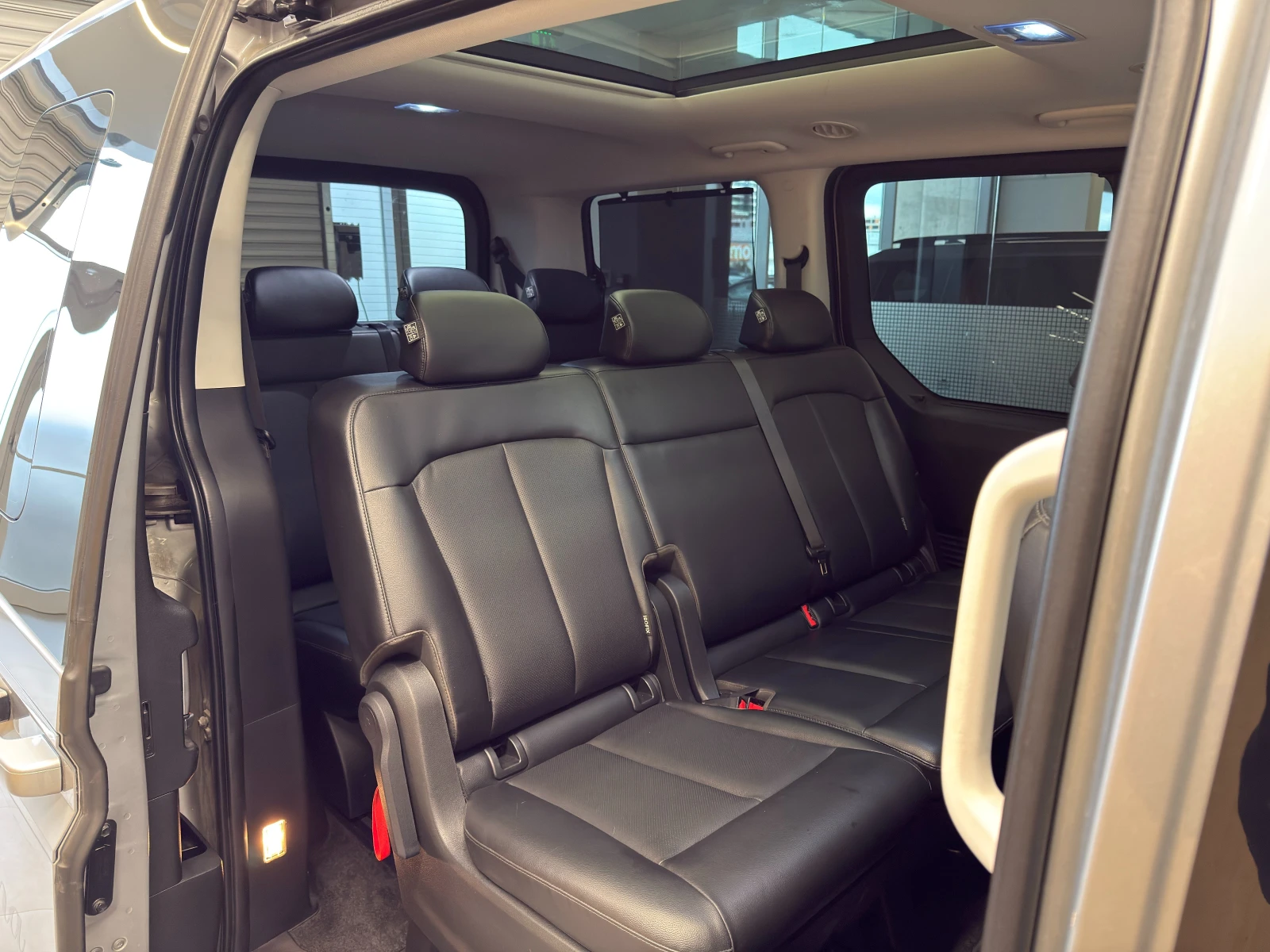 Hyundai Staria PREMIUM AWD | Mobile.bg � ����������� 17