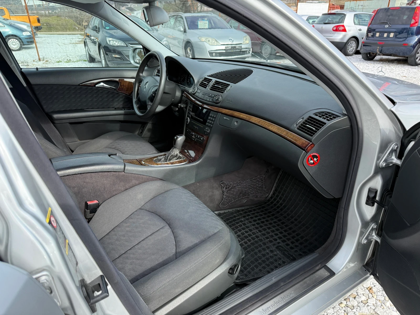 Mercedes-Benz E 200 Kompresor 2.0 163�� | Mobile.bg � ����������� 9