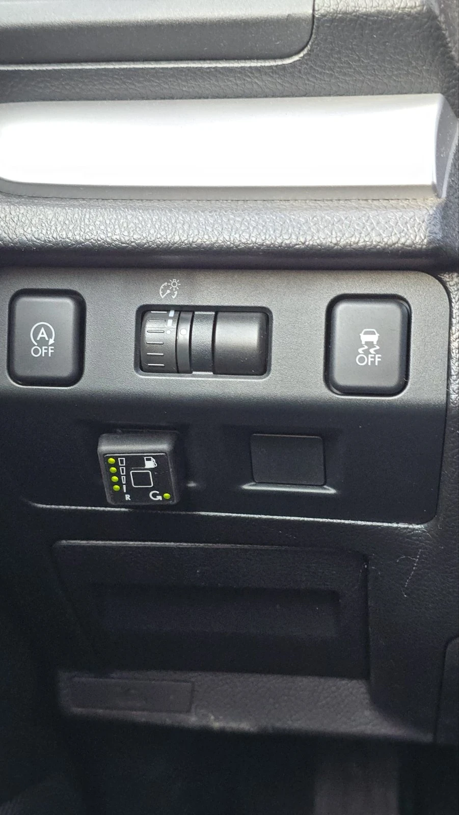 Subaru XV 2000, снимка 16 - Автомобили и джипове - 53749900