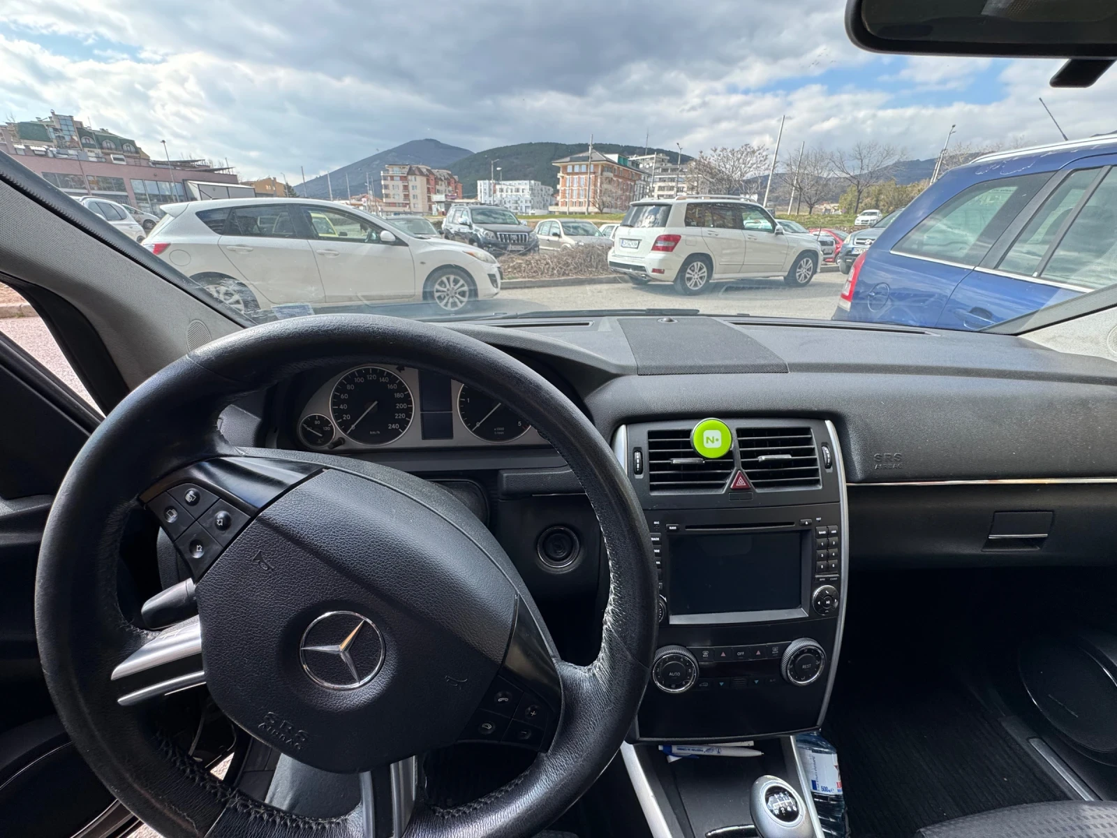 Mercedes-Benz B 200 SPORT, снимка 9 - Автомобили и джипове - 53846914