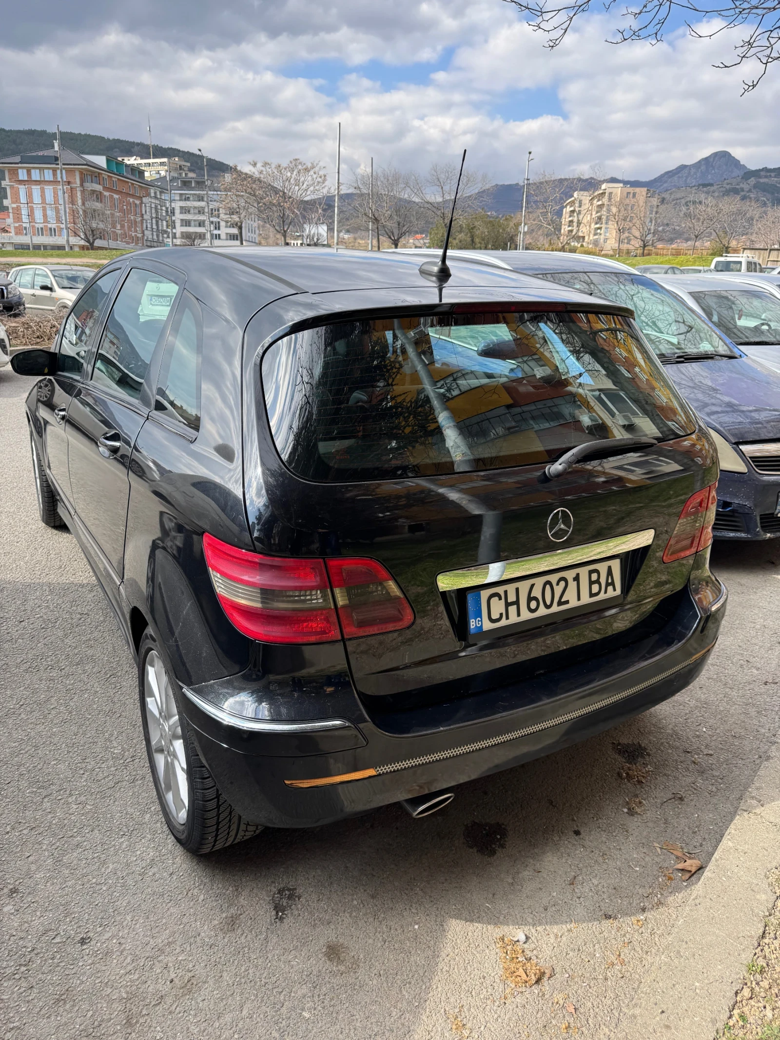 Mercedes-Benz B 200 SPORT, снимка 4 - Автомобили и джипове - 53846914