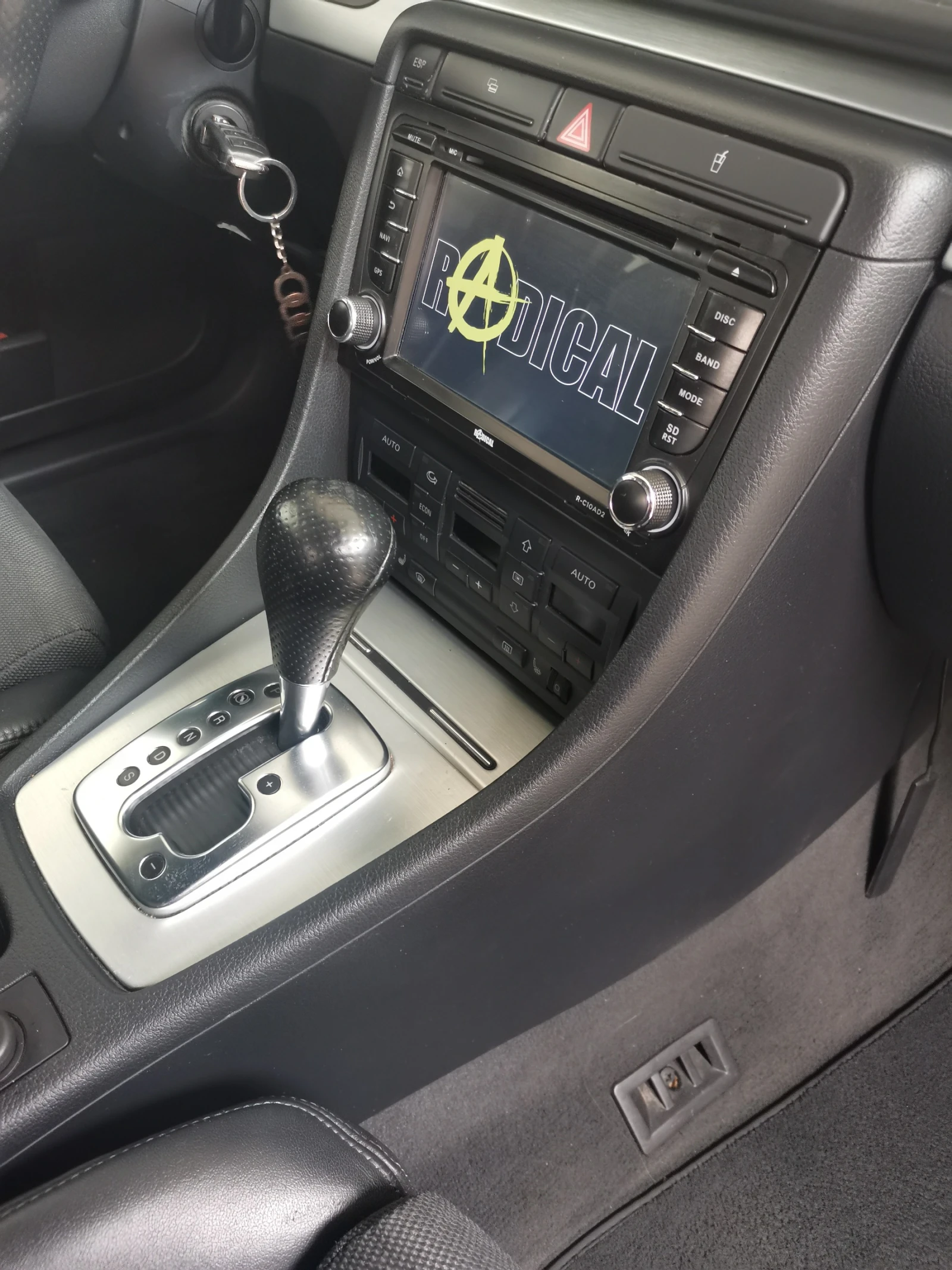 Audi A4 3.0 Quattro  S Line, снимка 10 - Автомобили и джипове - 53891573