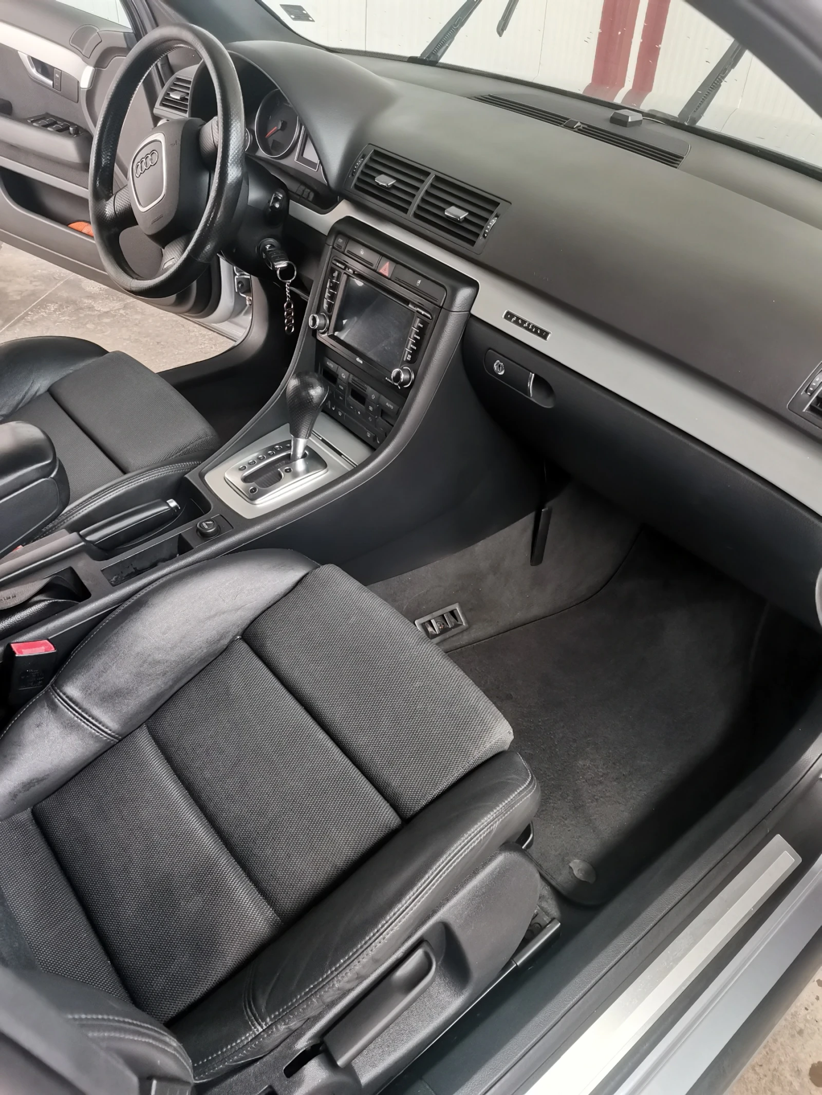 Audi A4 3.0 Quattro  S Line, снимка 6 - Автомобили и джипове - 53891573