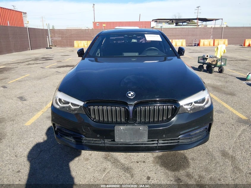 BMW 530 2.0l I, снимка 13 - Автомобили и джипове - 53942376