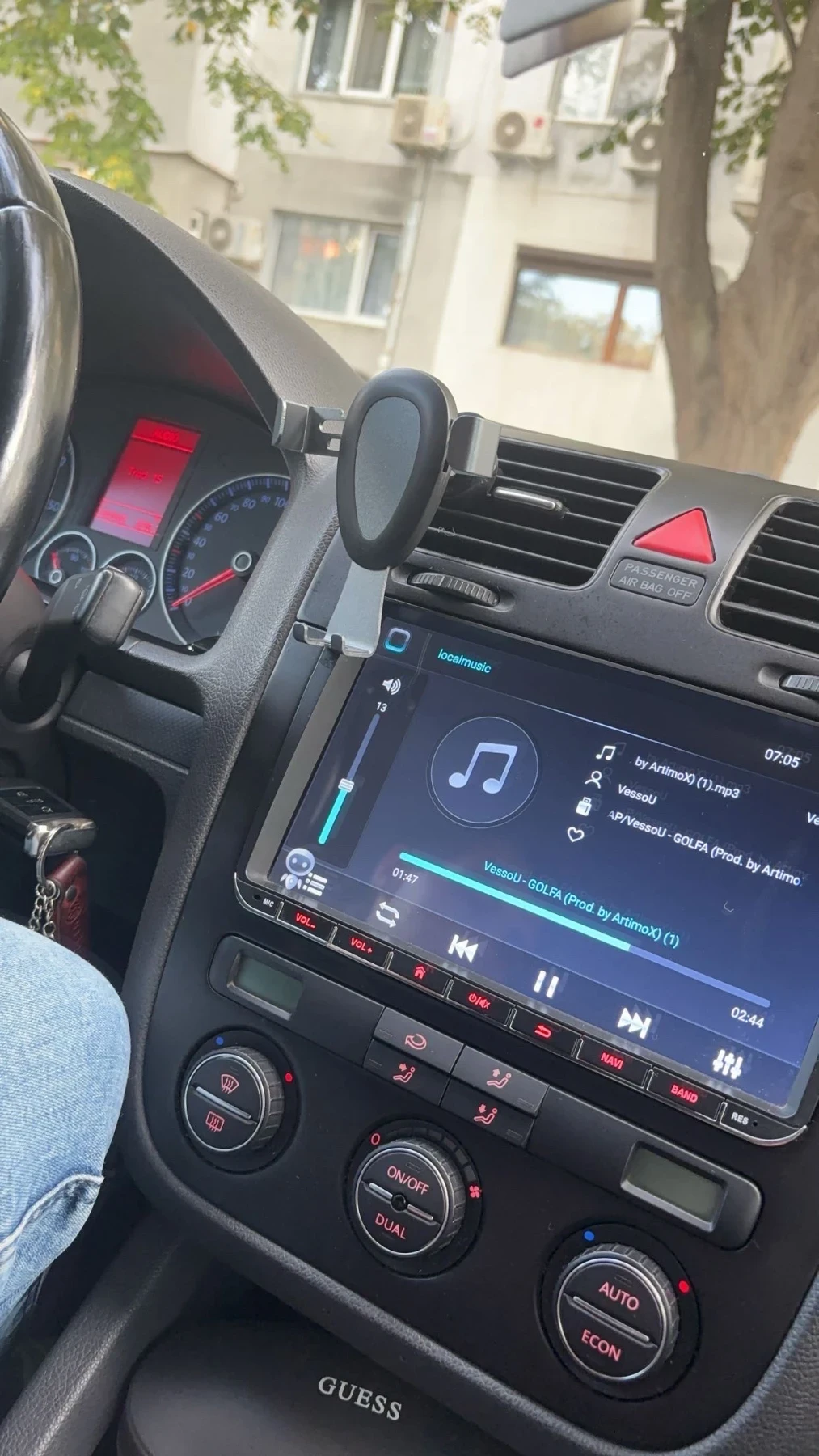 VW Golf 1.9, снимка 11 - Автомобили и джипове - 53953779