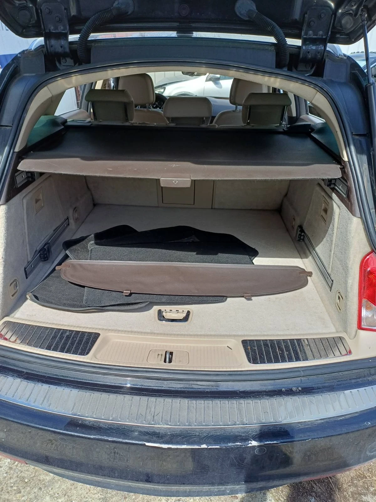 Opel Insignia 2.0, снимка 7 - Автомобили и джипове - 54129970