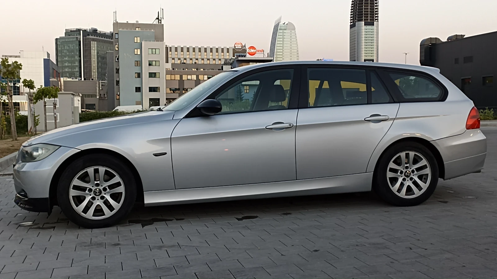 BMW 318, снимка 5 - Автомобили и джипове - 54372171