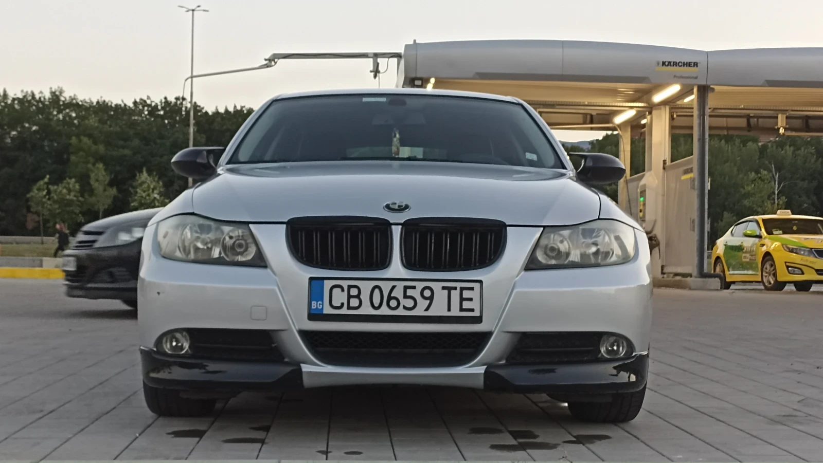 BMW 318, снимка 3 - Автомобили и джипове - 54372171