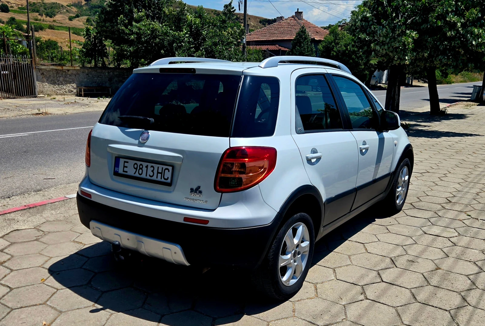 Fiat Sedici 2.0 тди./4х4, снимка 8 - Автомобили и джипове - 54808260