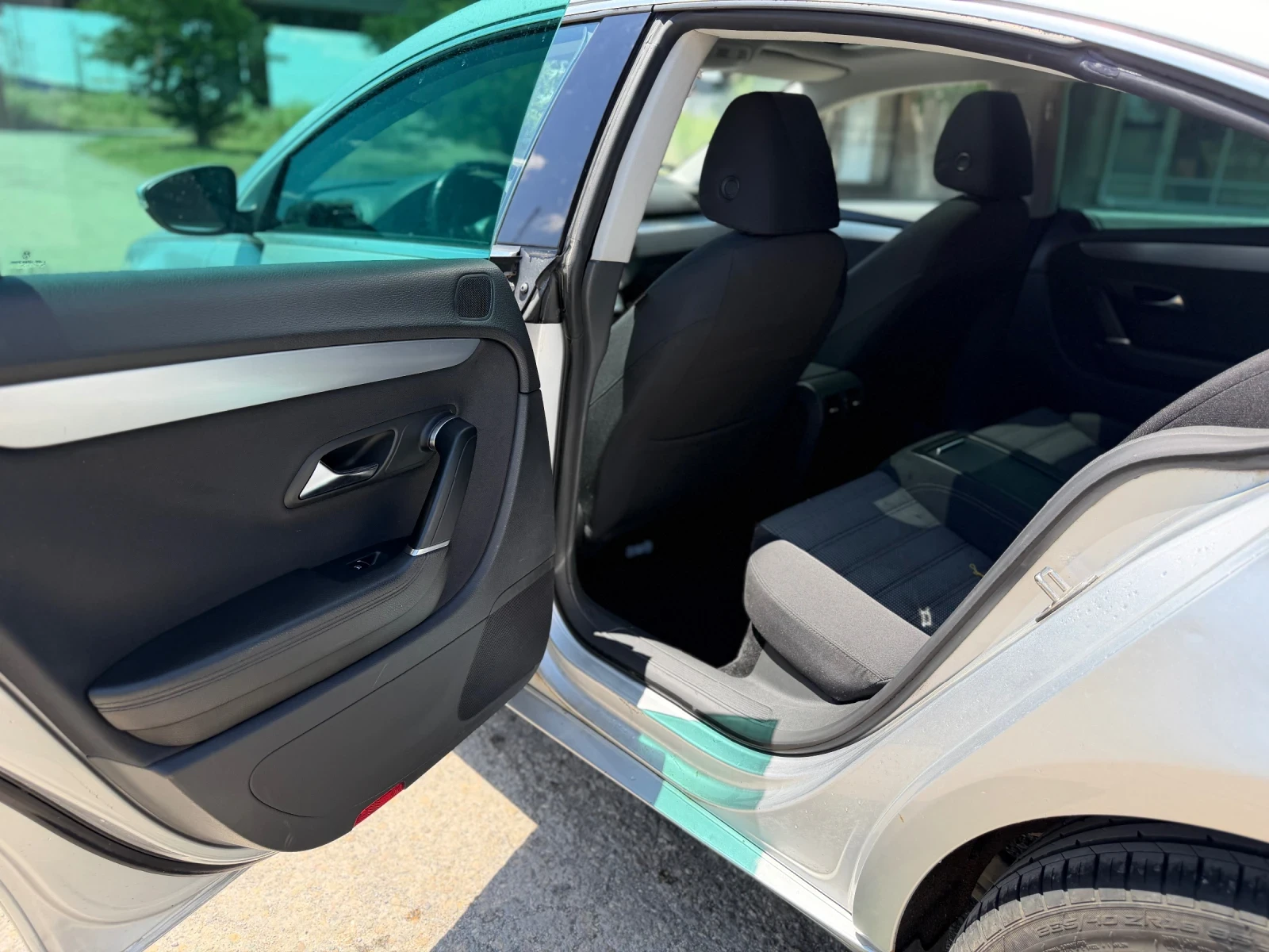 VW Passat, снимка 14 - Автомобили и джипове - 54930029
