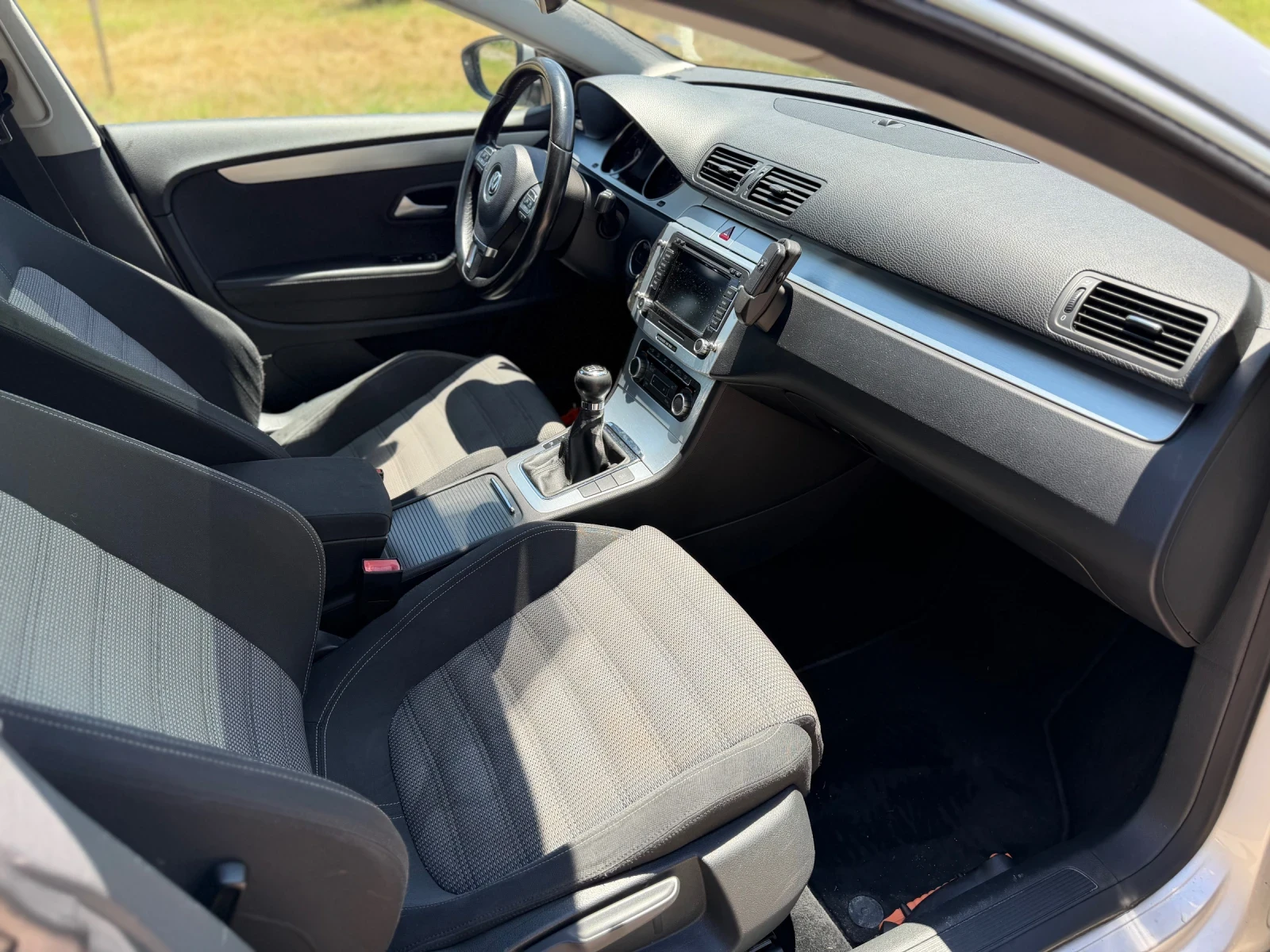 VW Passat, снимка 7 - Автомобили и джипове - 54930029