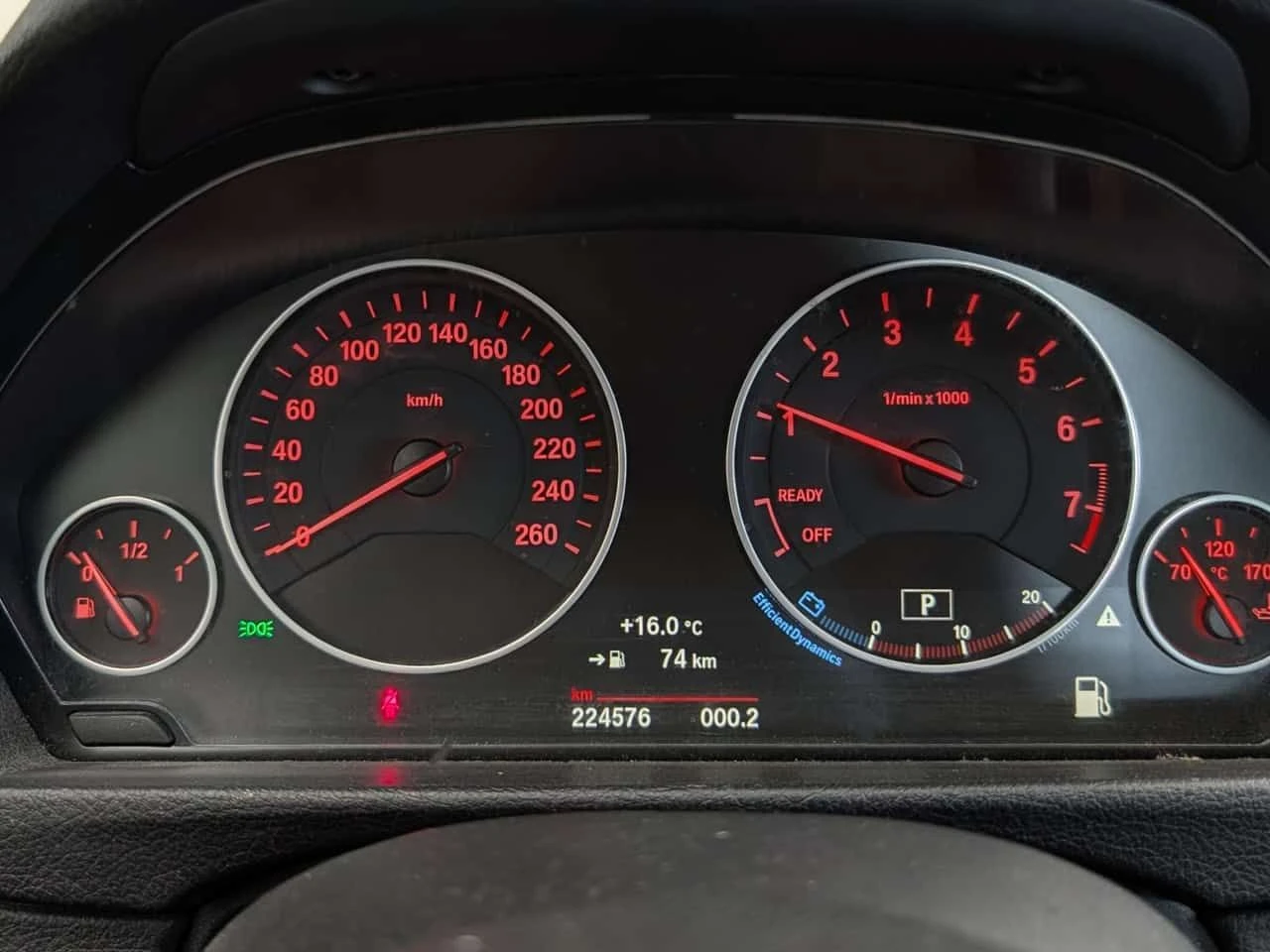 BMW 330 * xDrive | Bucket Seats | Heated Seats | Navi * CA, снимка 11 - Автомобили и джипове - 54965909