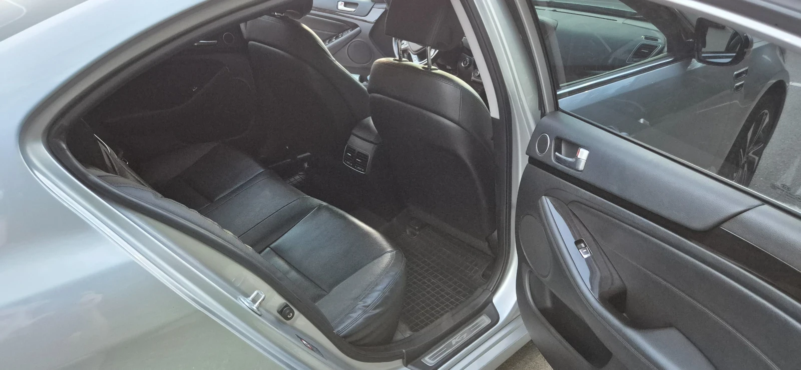 Kia K7 3.0 lpg, снимка 10 - Автомобили и джипове - 55003794