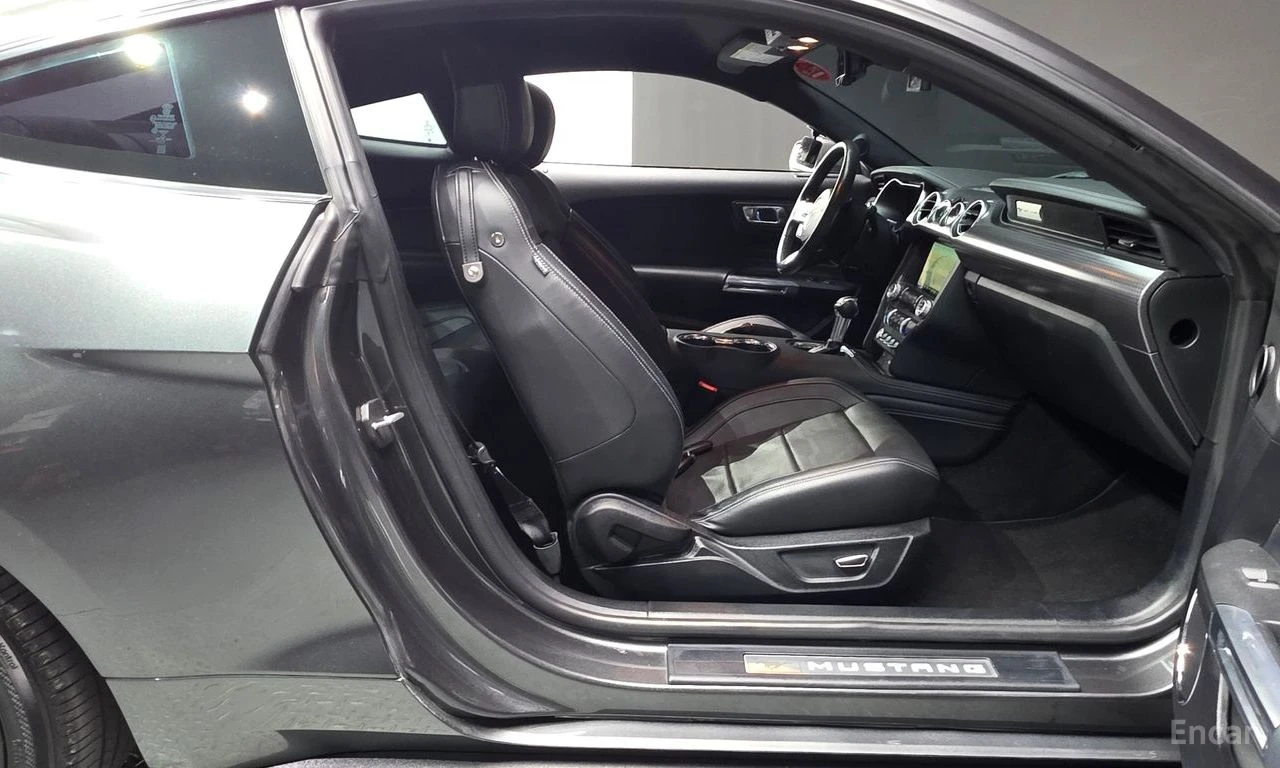 Ford Mustang 2.3 Eco Boost FACE* ПОДГРЕВ* ОБДУХВАНЕ* NAVI* КОЖА, снимка 6 - Автомобили и джипове - 55484947