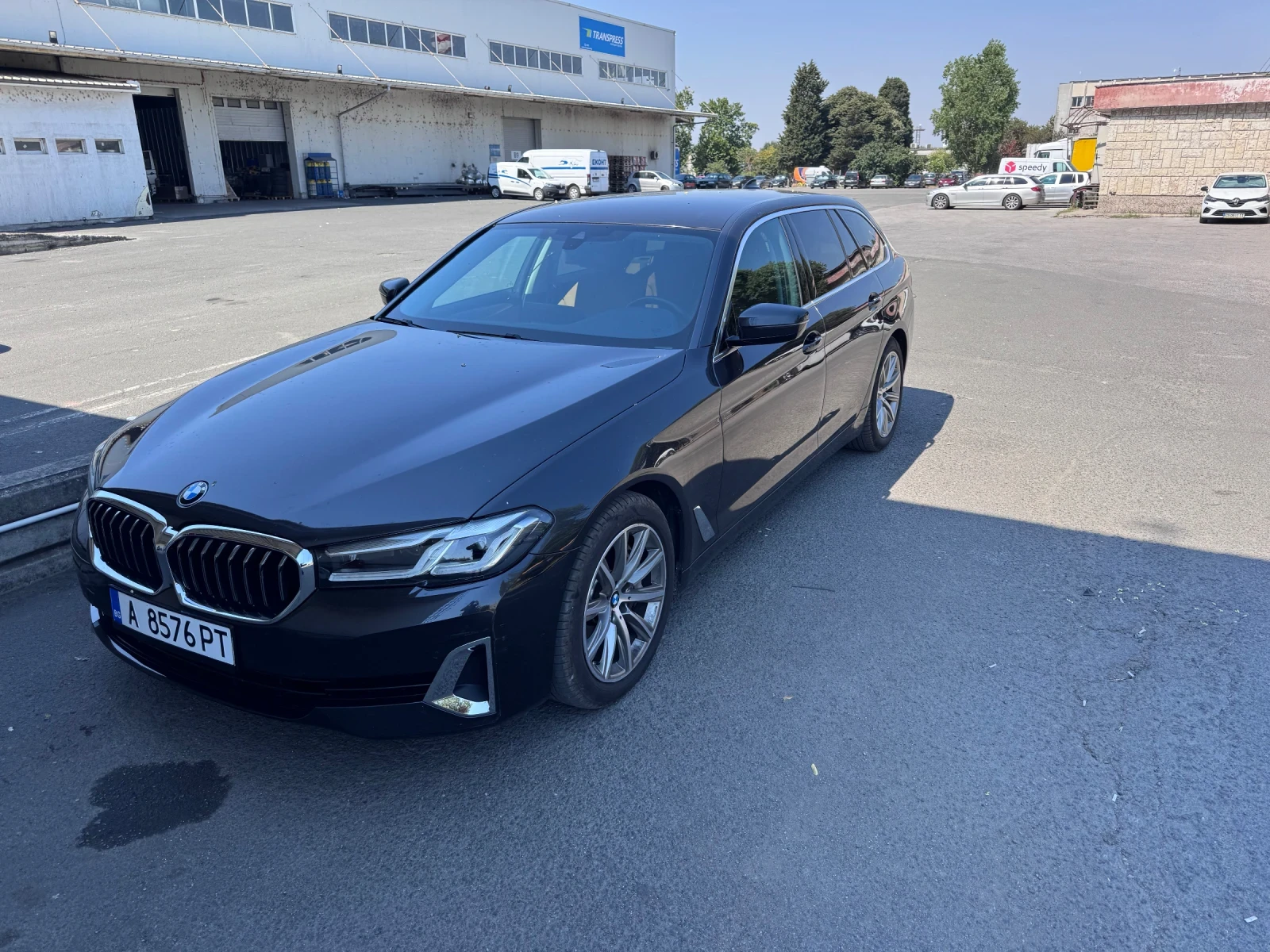 BMW 530 BMW 530d xDrive Touring Luxury Line (G31 LCI), снимка 2 - Автомобили и джипове - 55541334