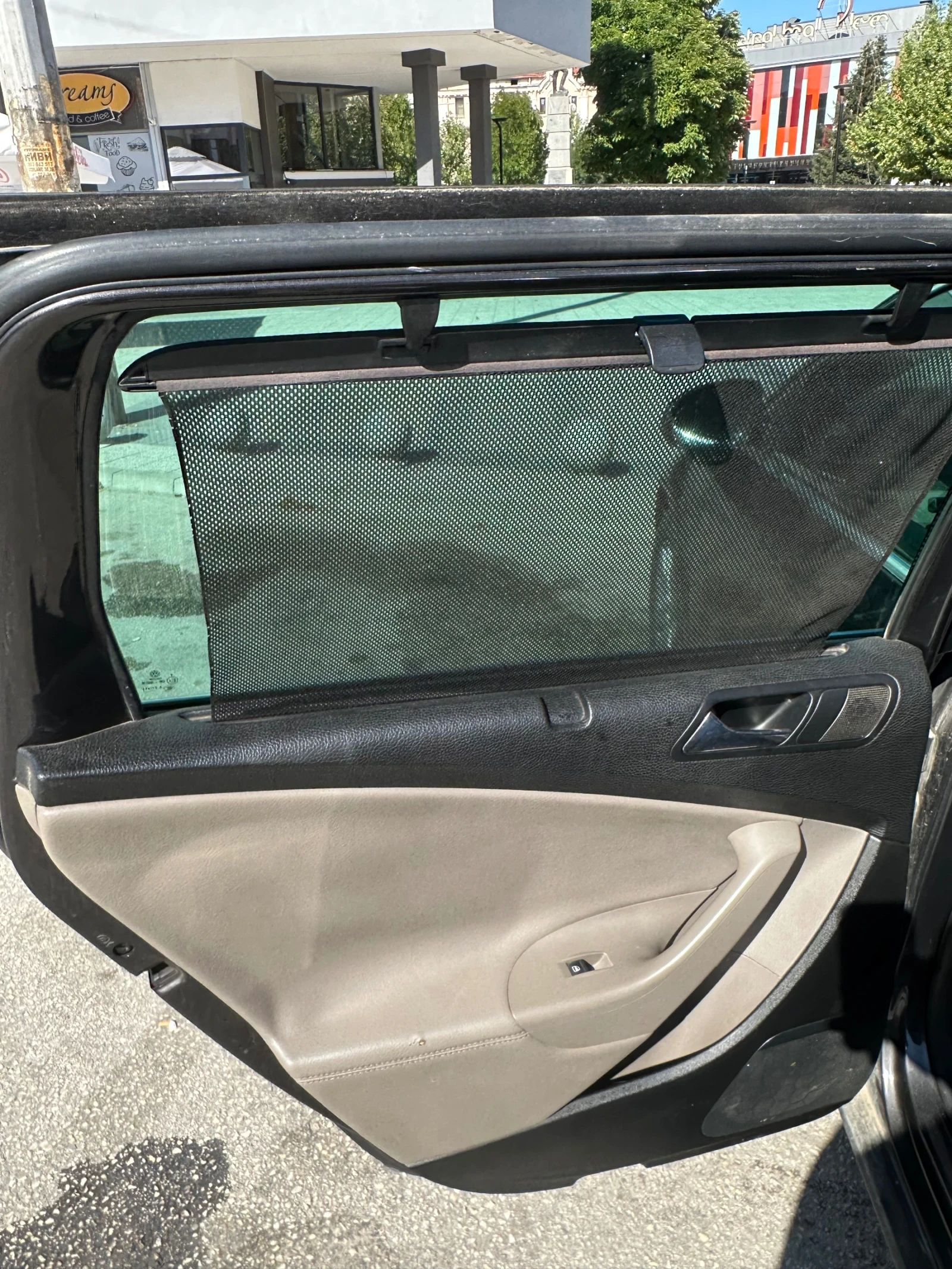 VW Passat 2.0 170 коня, снимка 7 - Автомобили и джипове - 55553216