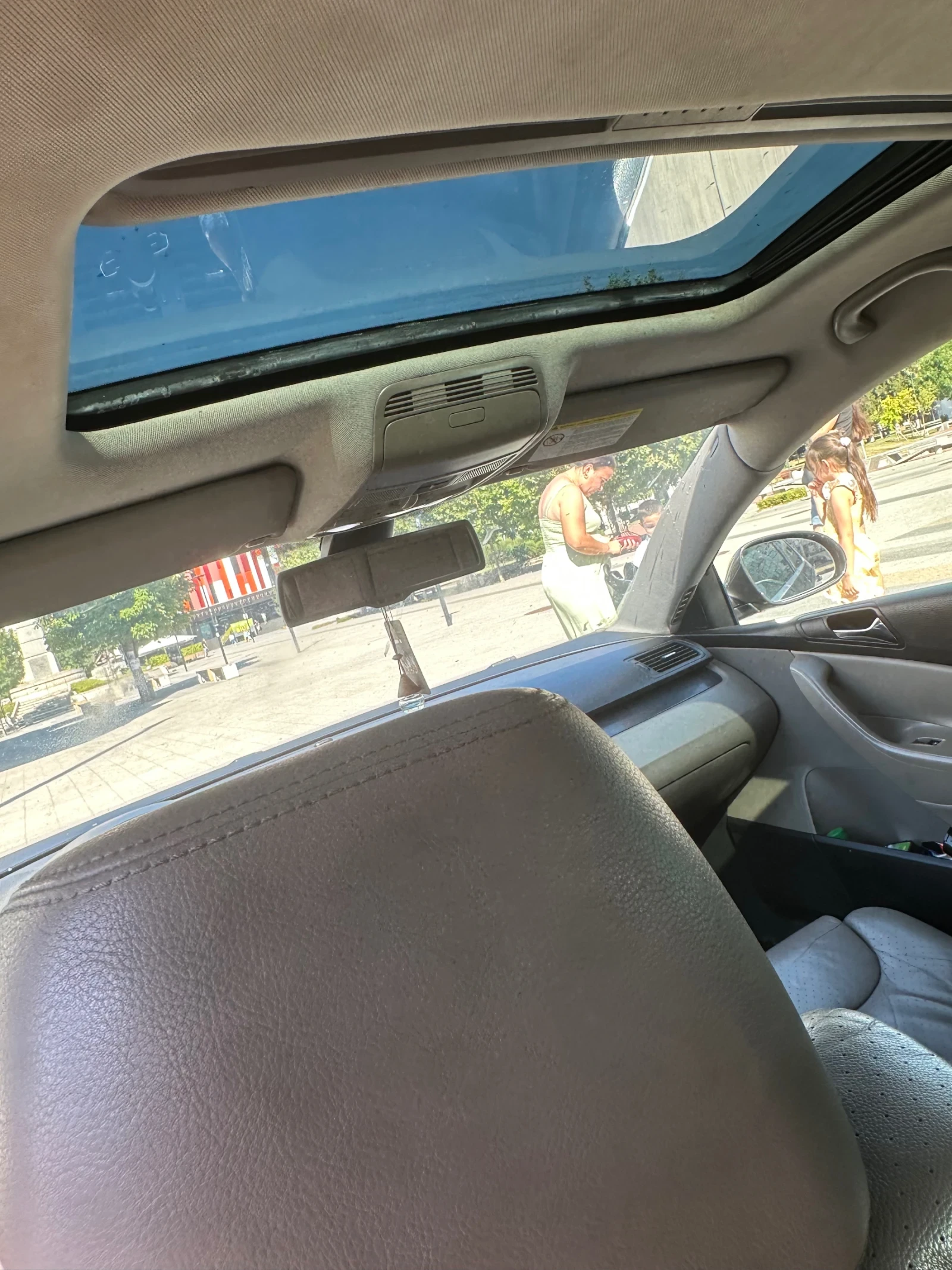 VW Passat 2.0 170 коня, снимка 5 - Автомобили и джипове - 55553216
