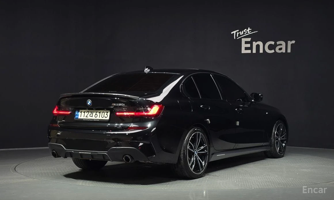 BMW 330, снимка 2 - Автомобили и джипове - 55655255