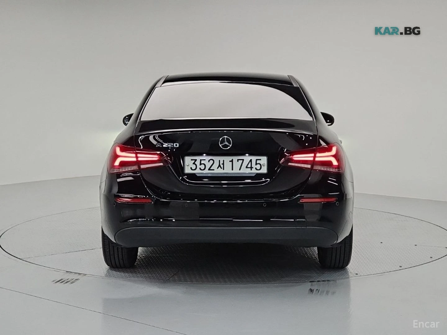 Mercedes-Benz A 220 KEYLESS* ПАМЕТСЕДАЛКИ* КОЖА* КАМЕРА, снимка 3 - Автомобили и джипове - 55992617