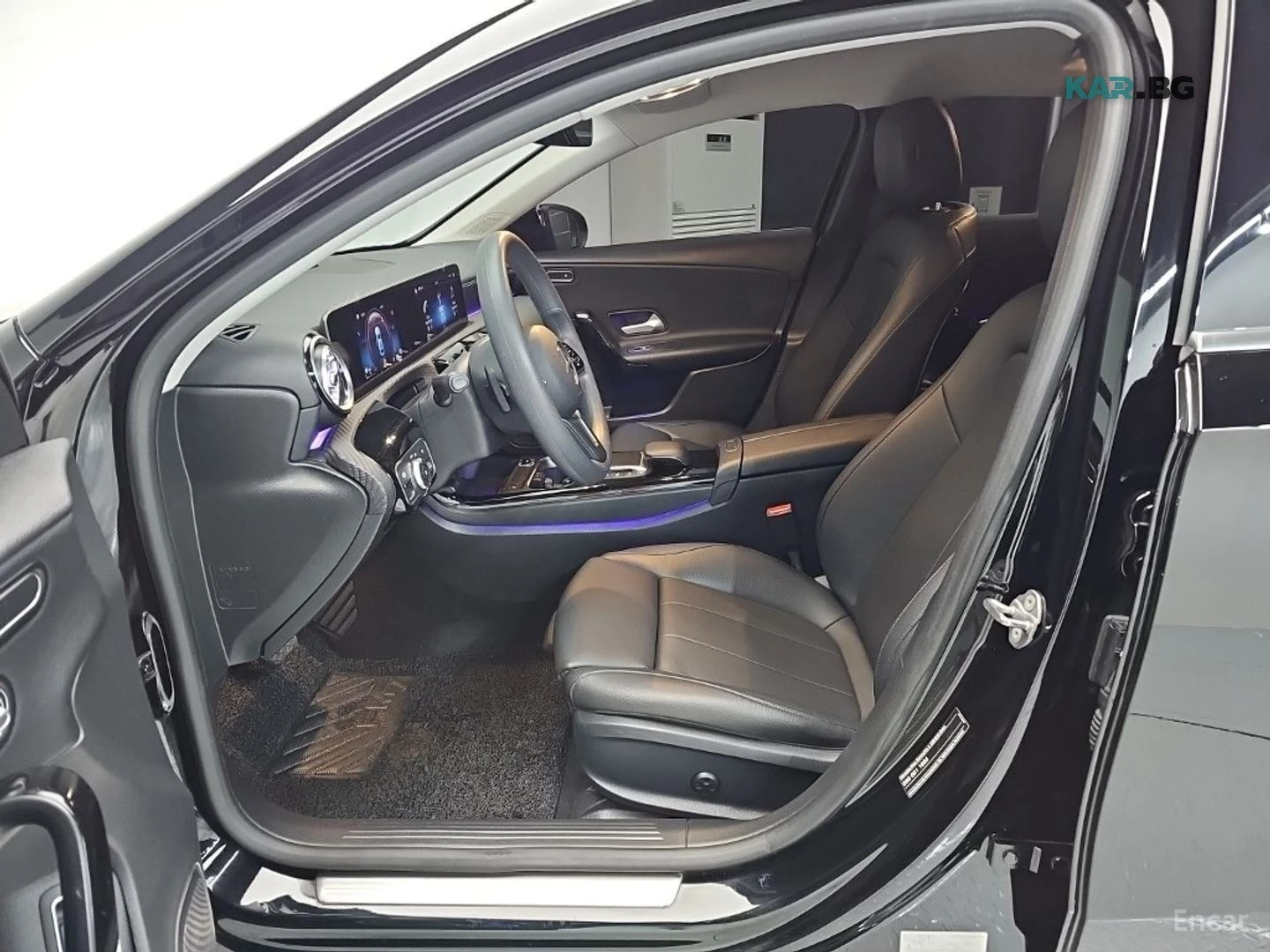 Mercedes-Benz A 220 KEYLESS* ПАМЕТСЕДАЛКИ* КОЖА* КАМЕРА, снимка 11 - Автомобили и джипове - 55992617