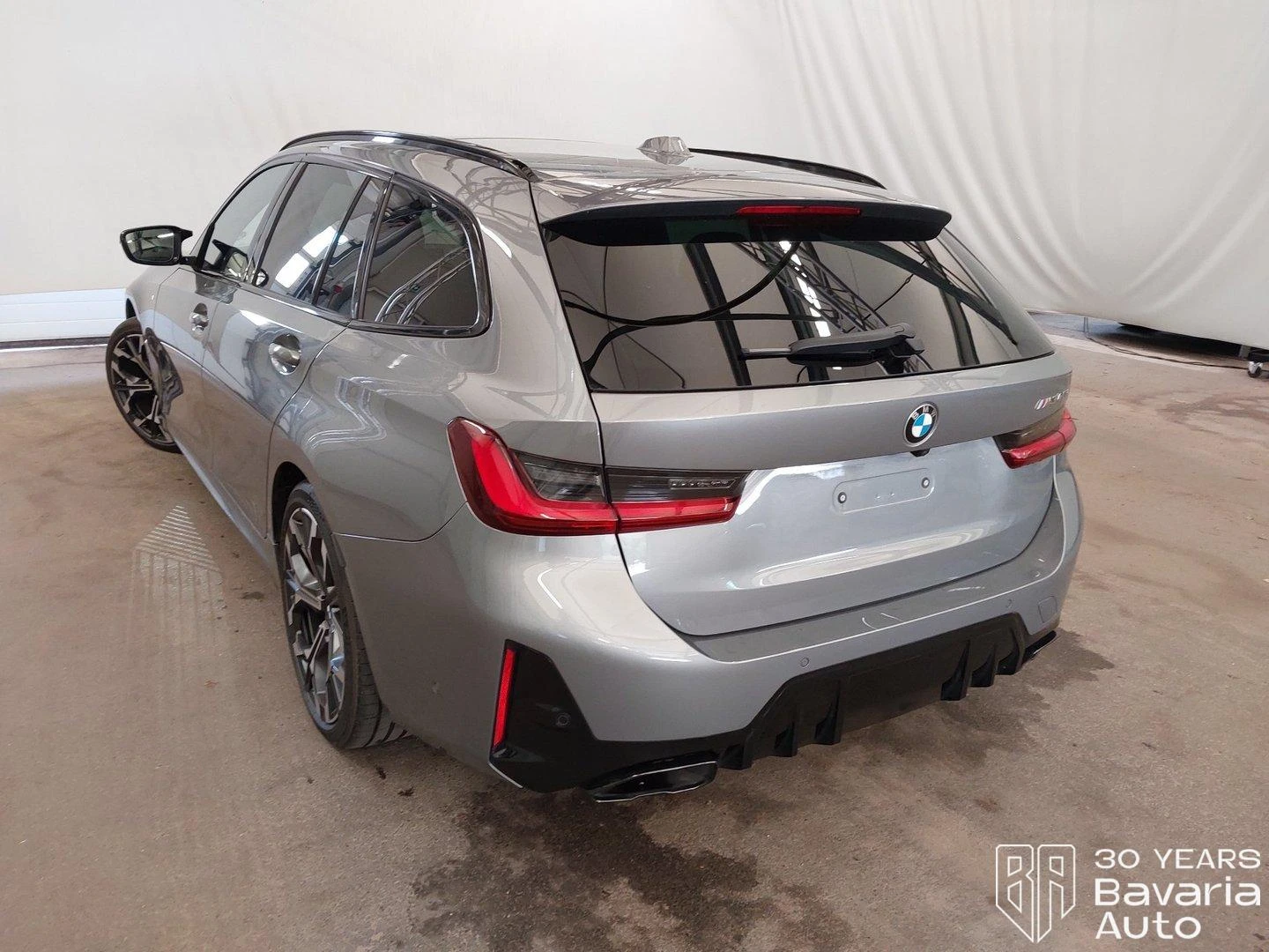 BMW 340 M340i xDrive Touring Sportautomatic, снимка 2 - Автомобили и джипове - 56235407