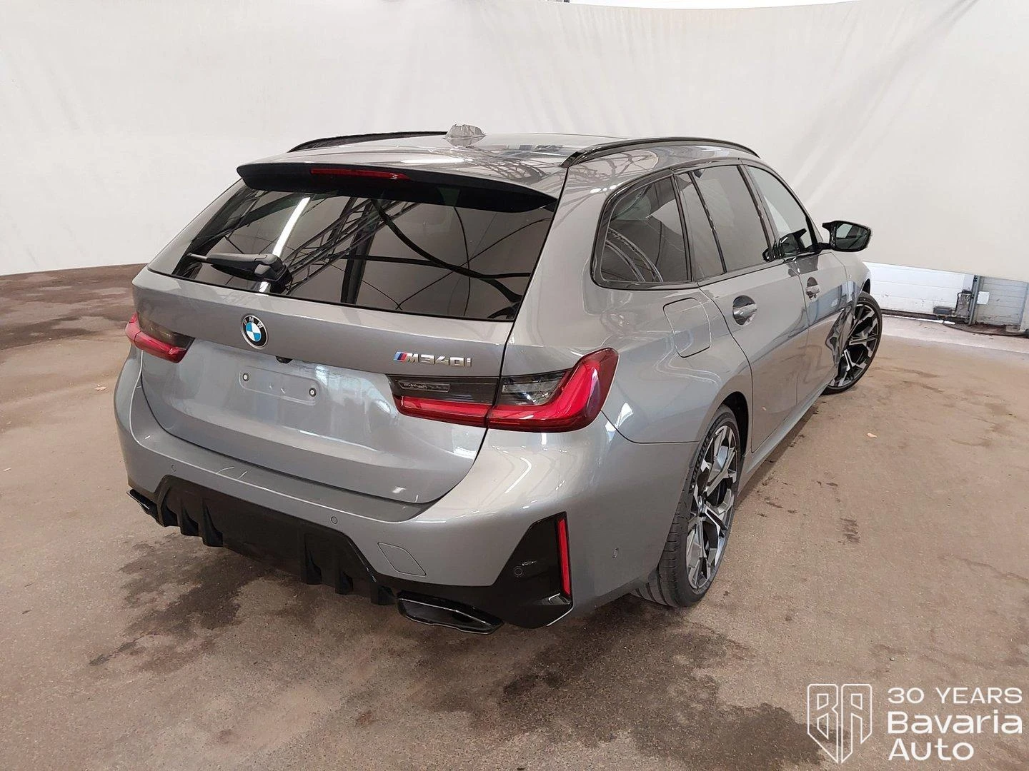 BMW 340 M340i xDrive Touring Sportautomatic, снимка 3 - Автомобили и джипове - 56235407