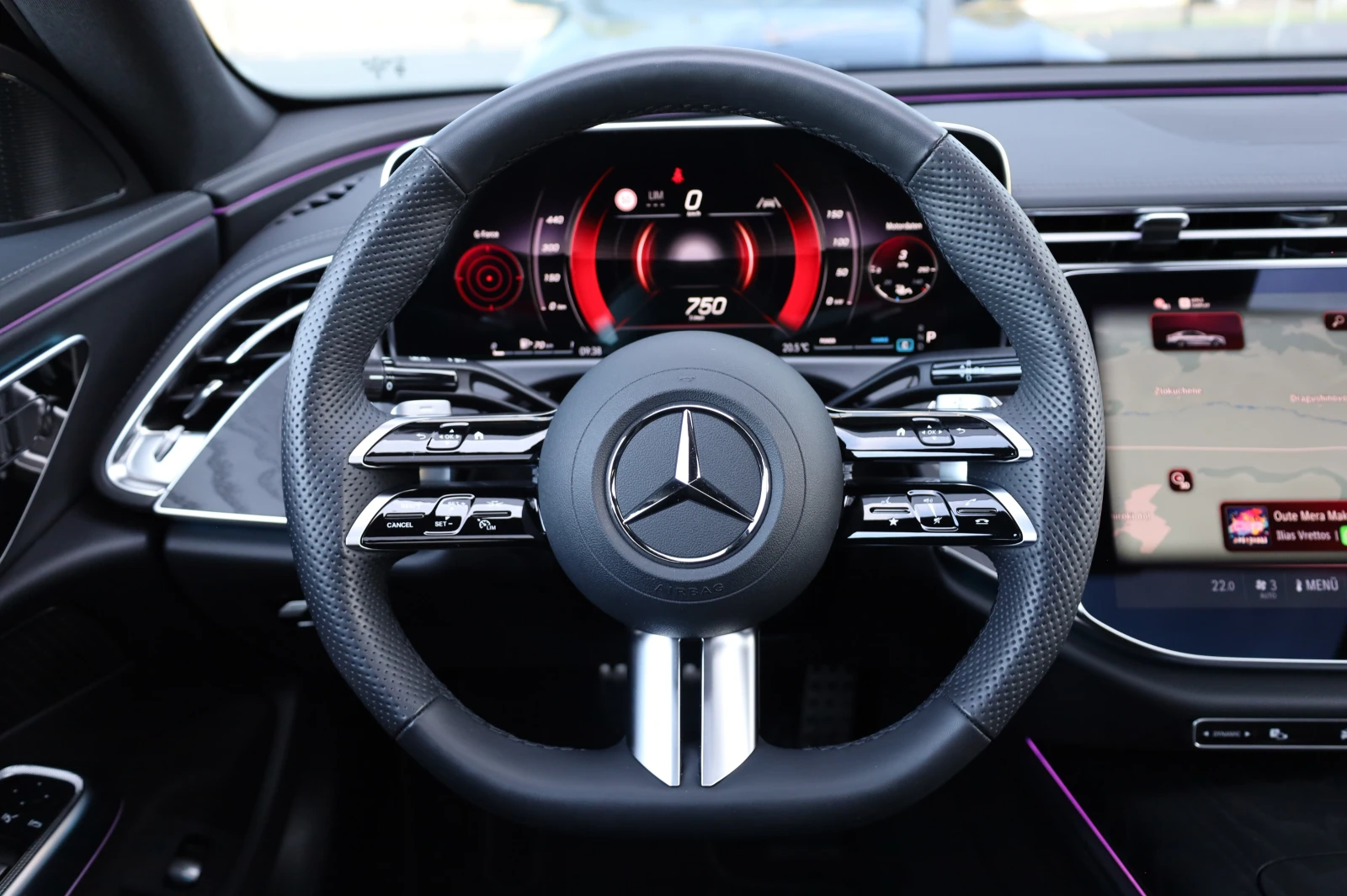 Mercedes-Benz E 220 NEW MODEL* AMG LINE* PANO* NAVI*  | Mobile.bg � ����������� 12