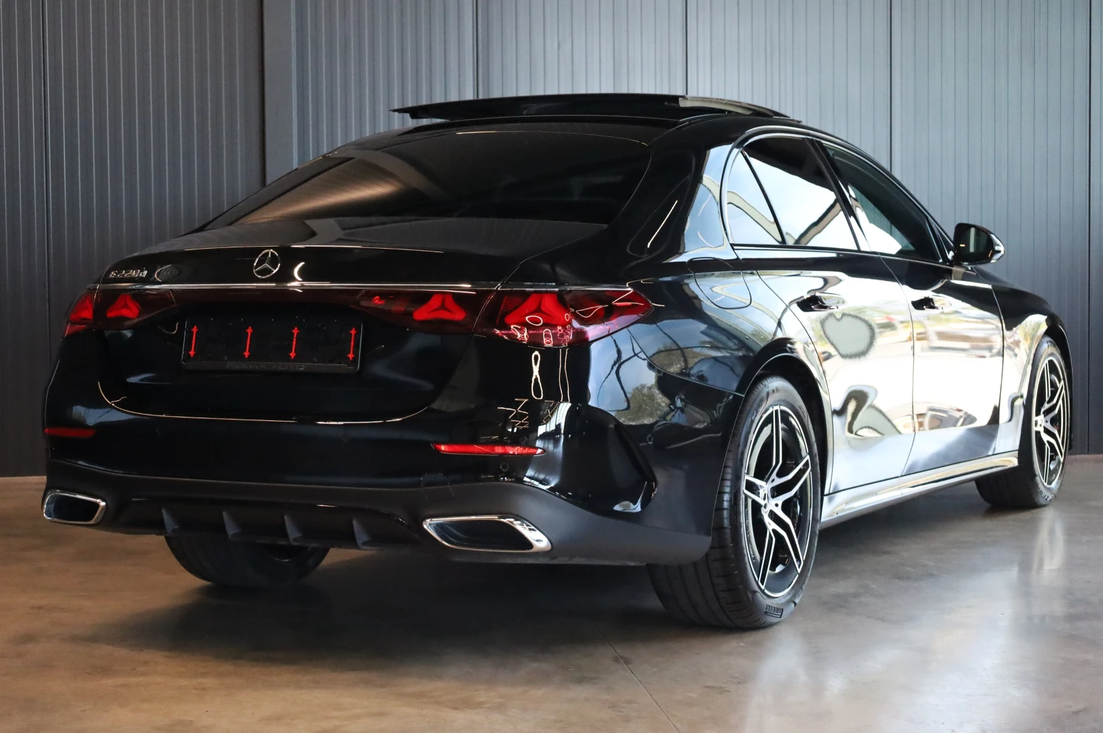 Mercedes-Benz E 220 NEW MODEL* AMG LINE* PANO* NAVI*  | Mobile.bg � ����������� 8