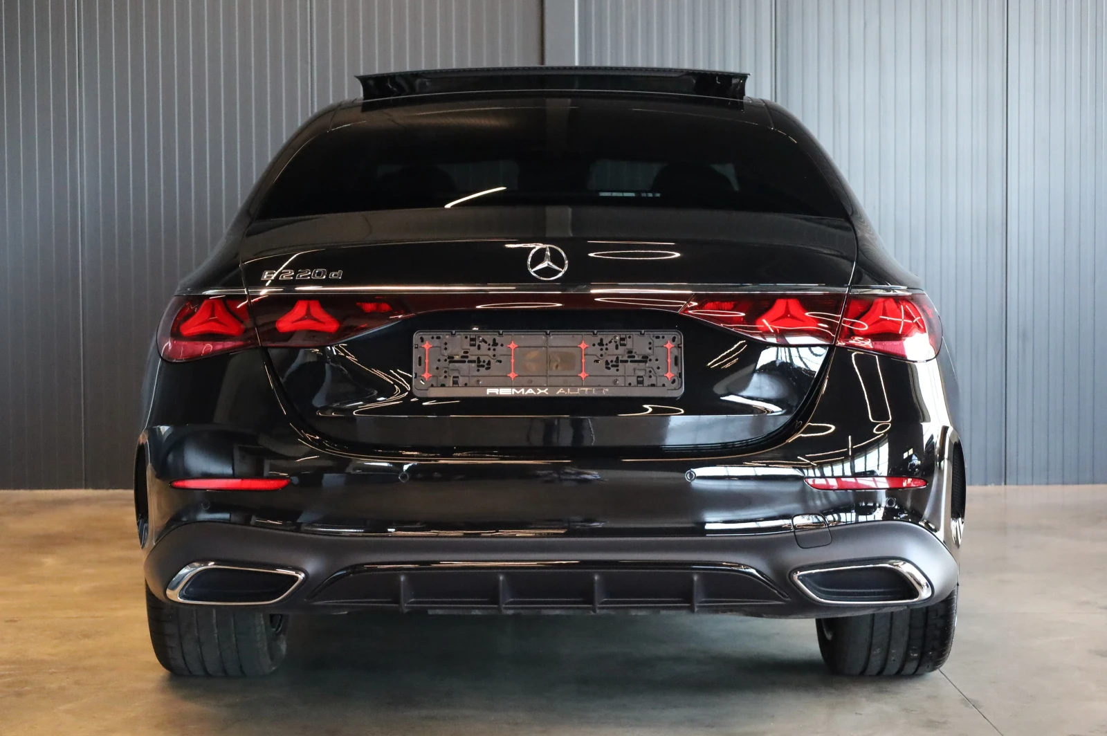 Mercedes-Benz E 220 NEW MODEL* AMG LINE* PANO* NAVI*  | Mobile.bg � ����������� 7