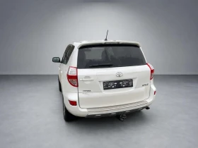 Toyota Rav4 2.2 D-4D, снимка 4