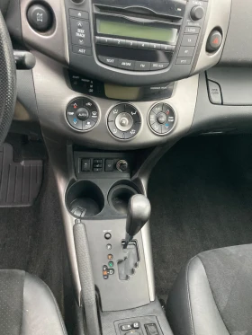 Toyota Rav4 2.2 D-4D, снимка 12