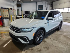 VW Tiguan * * CARFAX * * АВТО КРЕДИТ * * , снимка 1