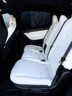 Tesla Model X, снимка 10