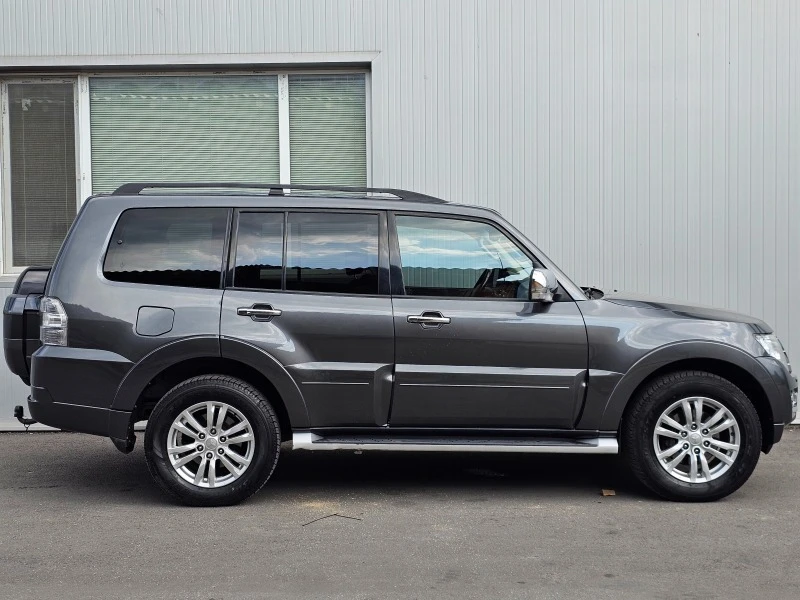 Mitsubishi Pajero  3.2 DI-D Top, снимка 4 - Автомобили и джипове - 47550798