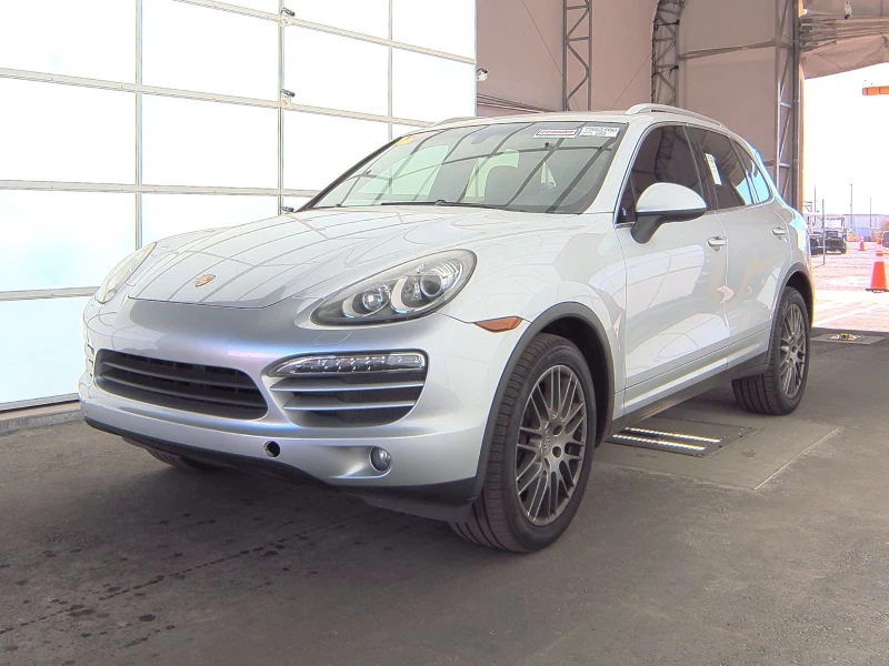 Porsche Cayenne BOSE* KEYLESS* LANE ASSIST* HID* , снимка 1 - Автомобили и джипове - 48866298