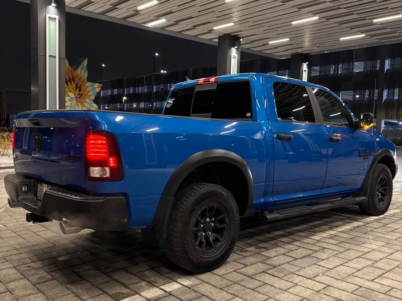 Dodge RAM 1500 * Warlock 4x4 Crew Cab 5&#39;7&#34; Box * CARFAX *, снимка 15 - Автомобили и джипове - 52674336