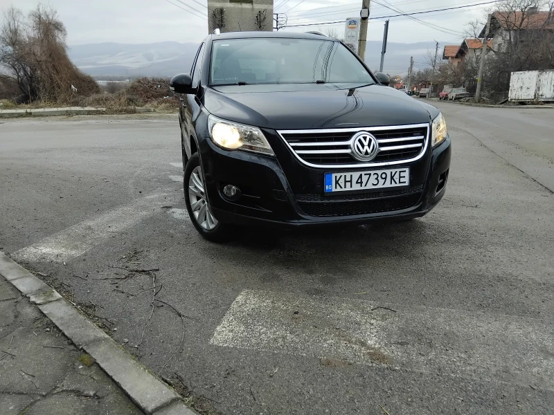VW Tiguan, снимка 2 - Автомобили и джипове - 53215122