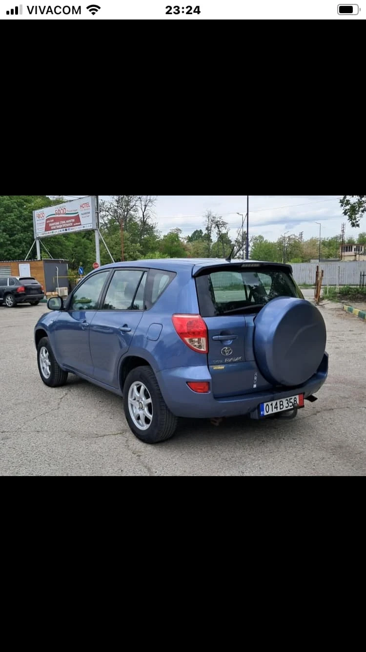 Toyota Rav4, снимка 11 - Автомобили и джипове - 48131285