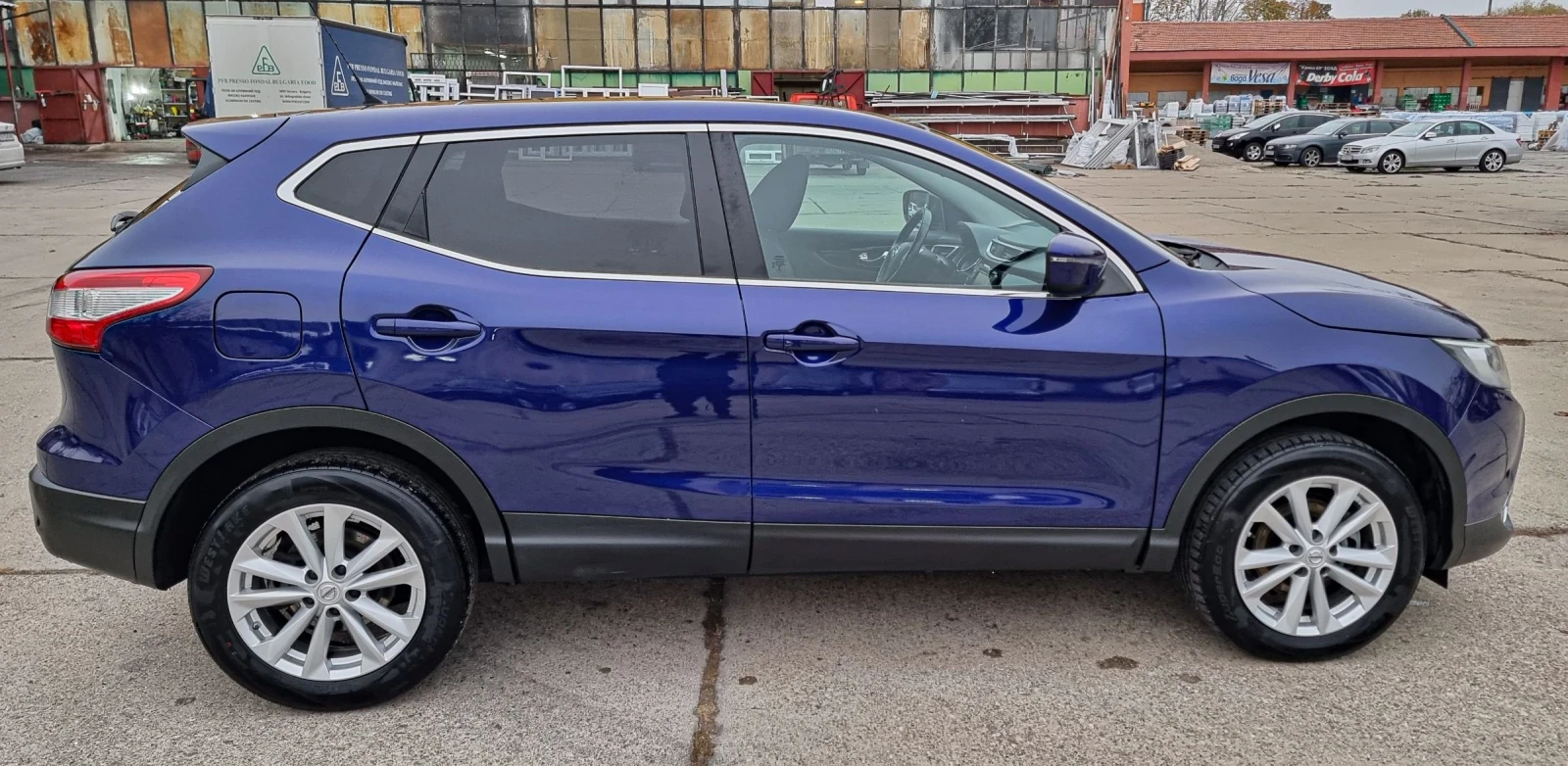 Nissan Qashqai 1.5dci - изображение 4