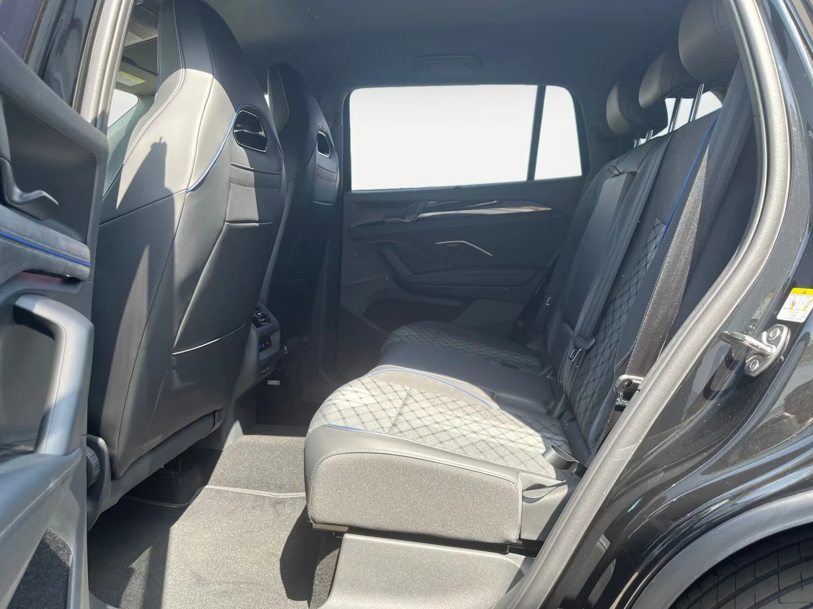 VW Tayron 2.0TDI/193HP/R-LINE/7S/MASSAGE/DSG/HUD/360/442g | Mobile.bg   10